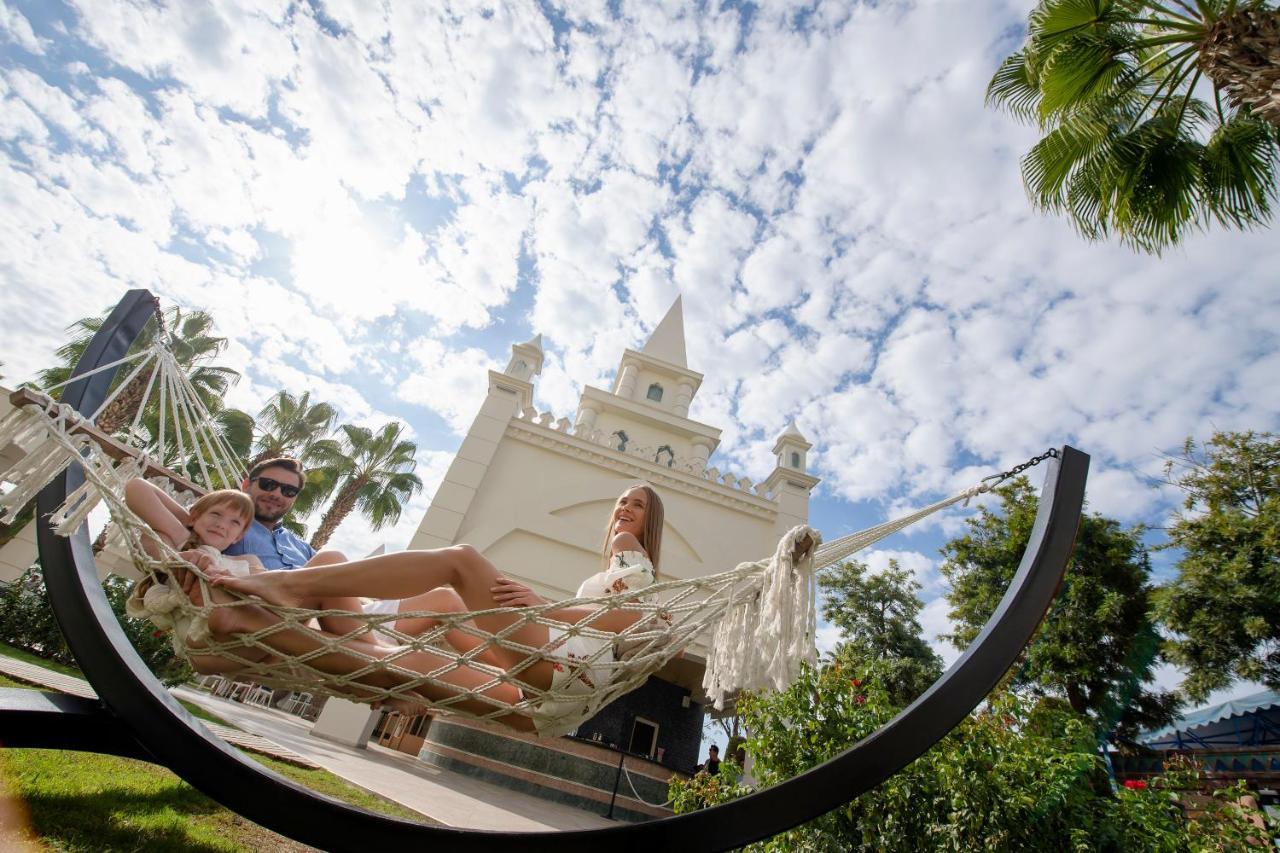 Kamelya Aishen Club & Aqua Ultra All Inclusive Kids Concept Сіде Екстер'єр фото The St. Peter's Cathedral, the seat of the Diocese of Darwin